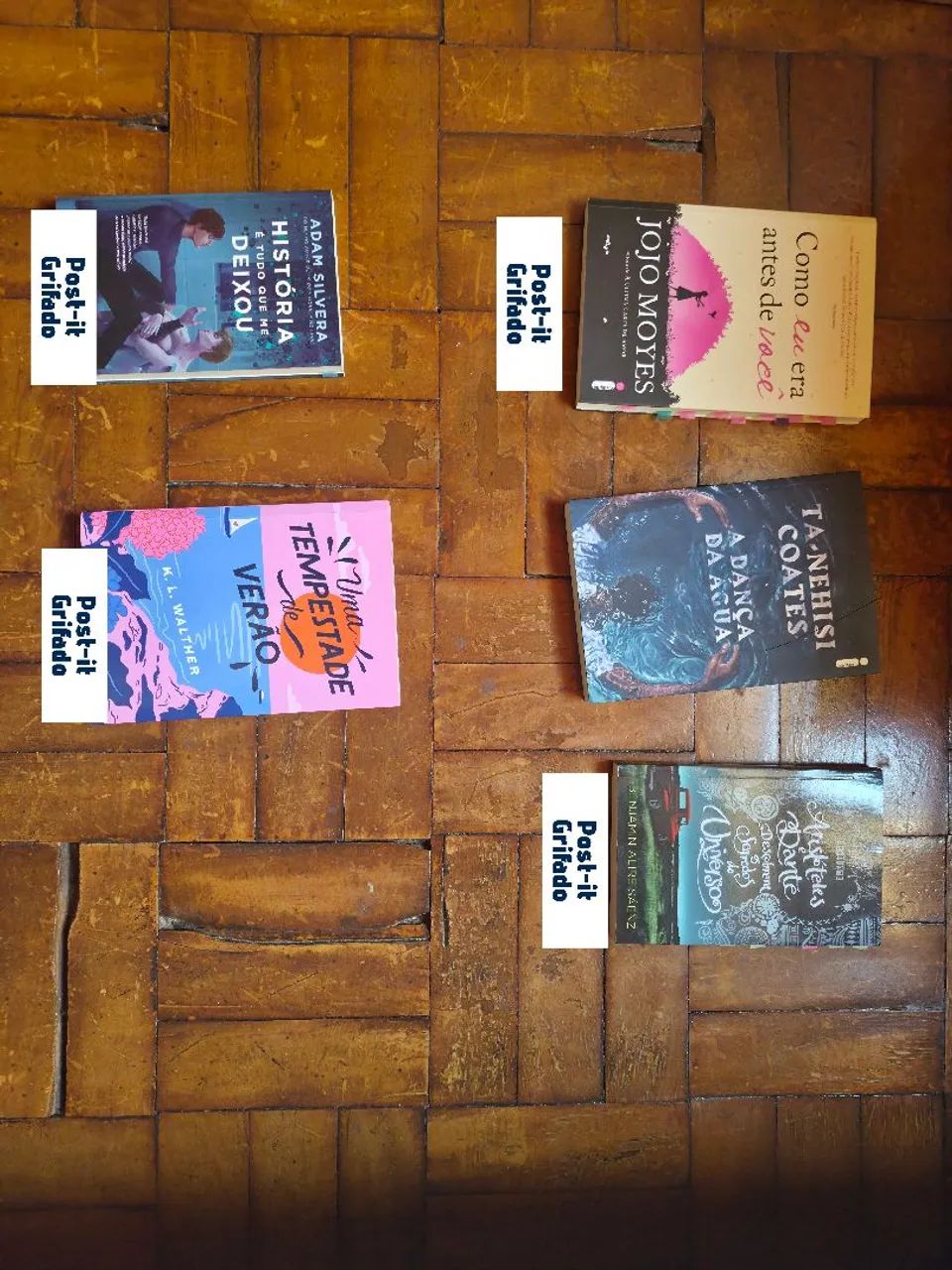 Caixa com 38 Livros - Foto 3