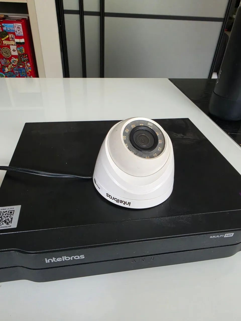 Gravador Digital Intelbras MHDX 1008 3tb + 8 Cameras multi HD