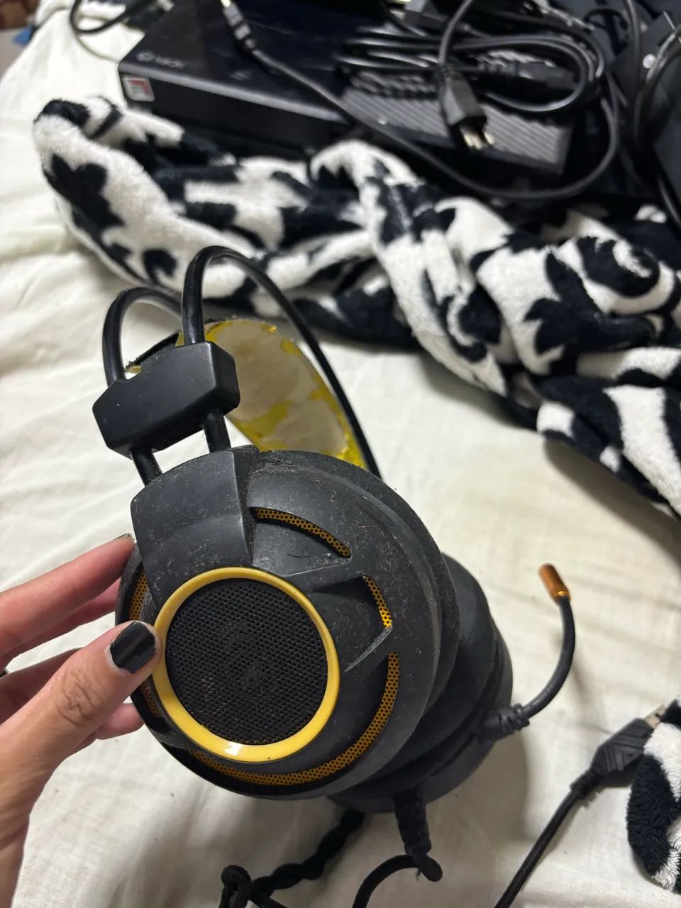 Headset Gamer GShield Armor - Preto e Amarelo - Foto 5
