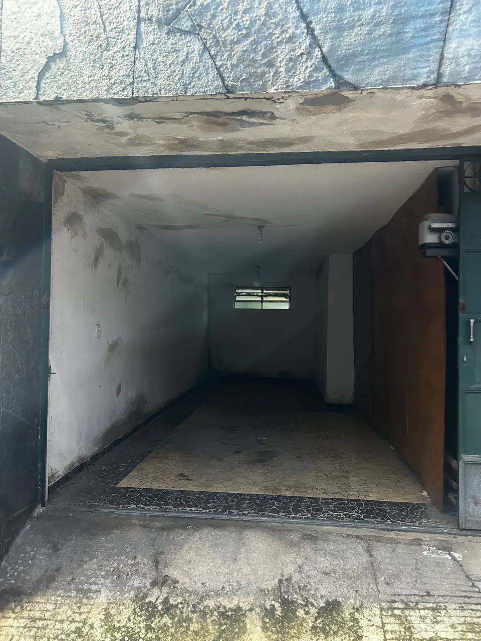 Alugo Garagem Individual e Coberta