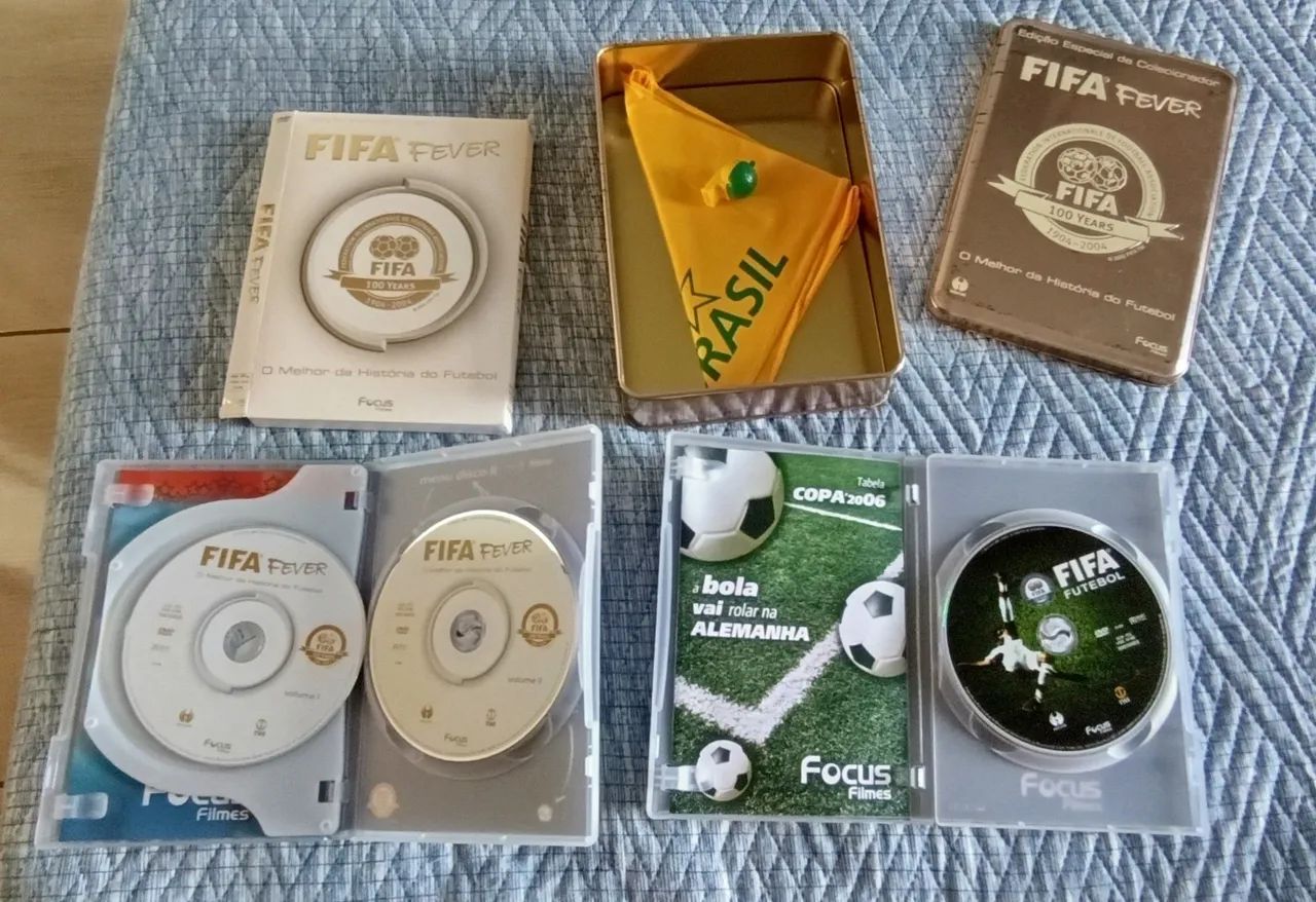 Caixa comemorativa Fifa 100 anos  - Foto 3