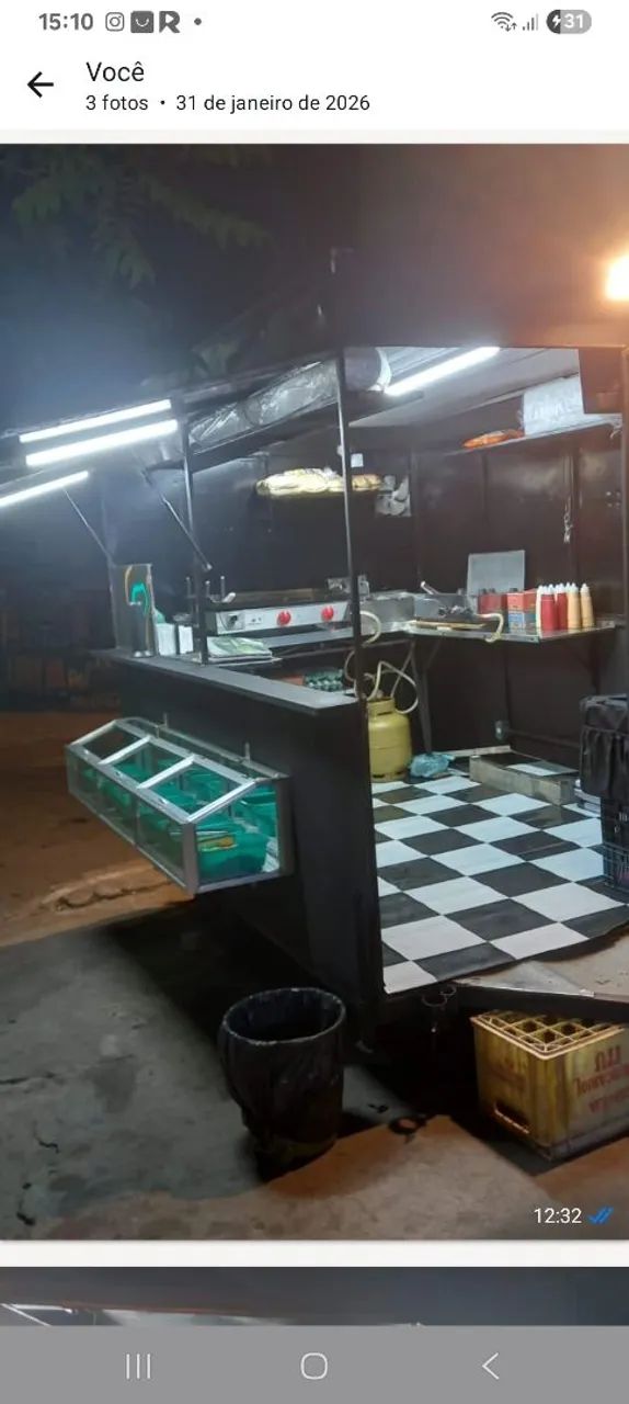 Foodtruck pronto pra trabalhar ja vai com chapa de hamburguer,molheira de cachorro quente  - Foto 3
