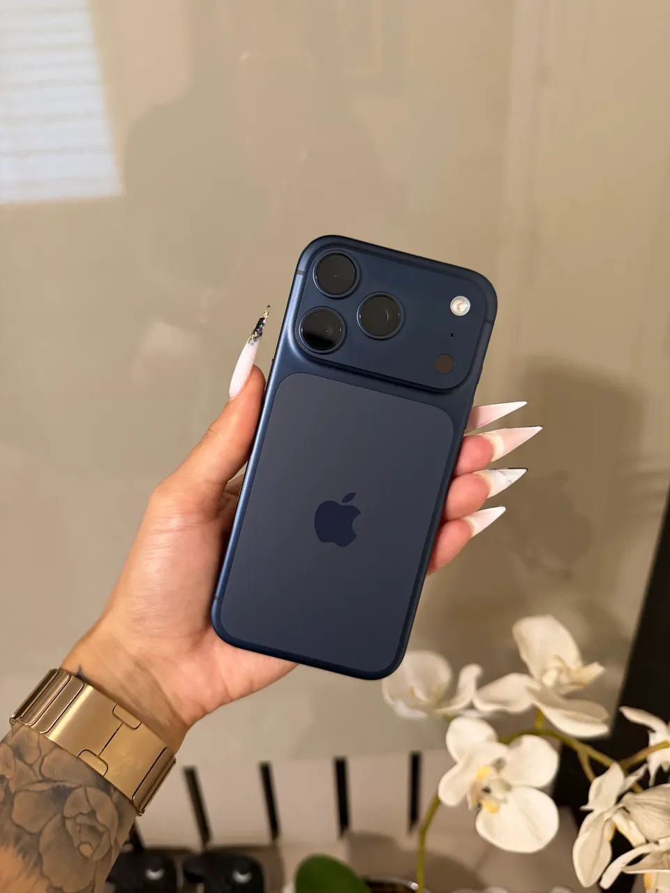 iPhone 17 Pro 256gb Titânio Azul IMPECÁVEL  - Foto 3