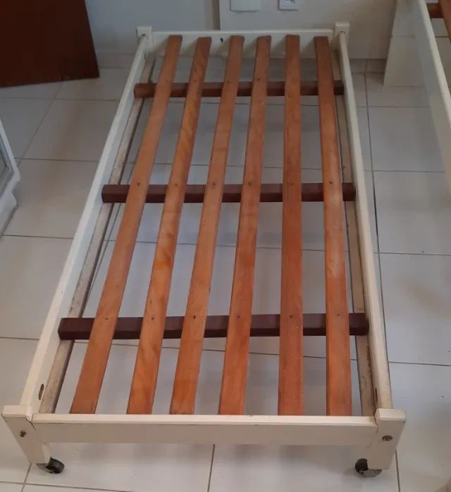 Cama em madeira maciça - Foto 5