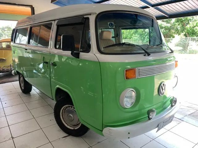 Volkswagen Kombi Standard/ Luxo/ Serie Prata 2003