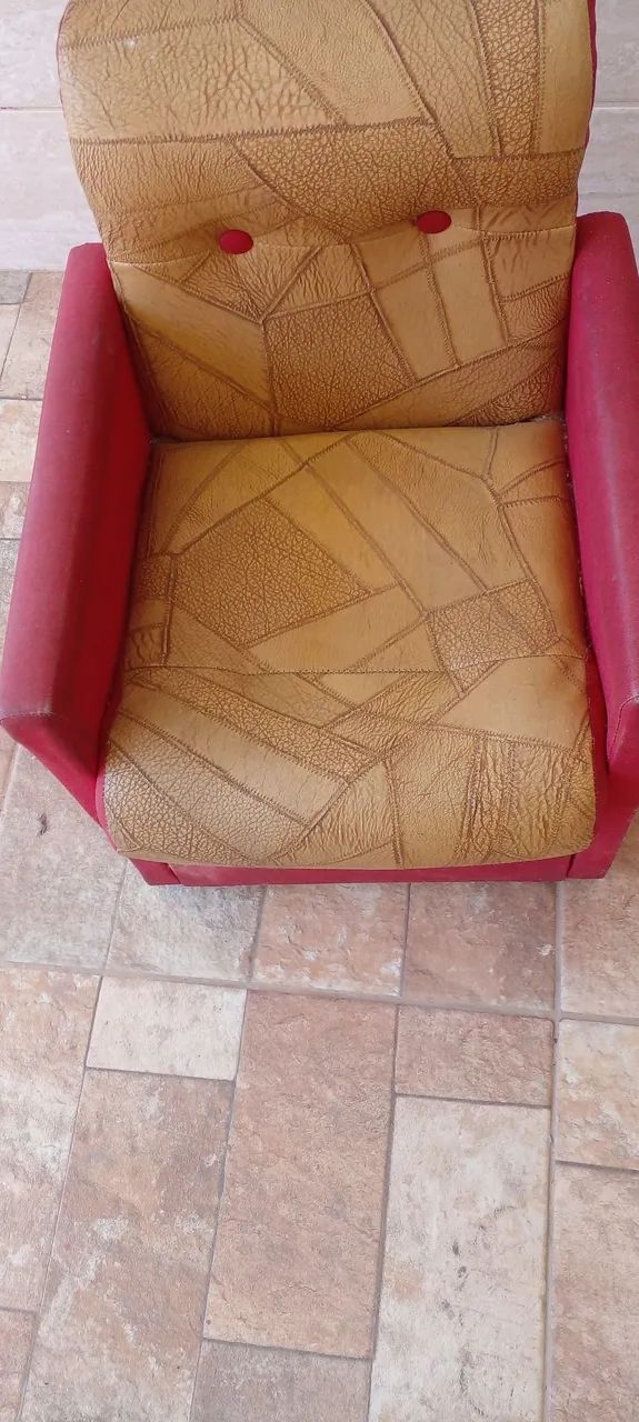 Sofazinho infantil feito por encomenda em tapeçaria  - Foto 4