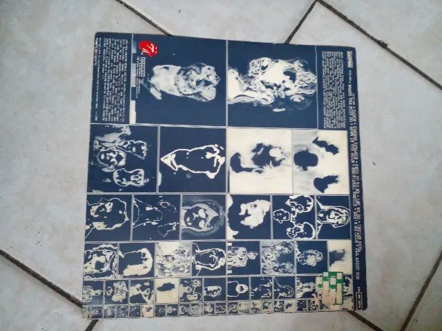 CAPA do Vinil Rolling Stones Emotional Rescue - Foto 2
