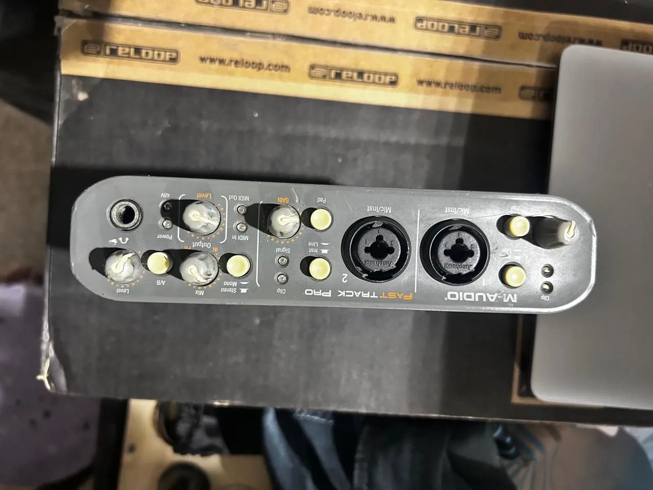 Interface/Placa de Áudio: M-Audio Fast Track Pro - USB MIDI - Foto 4