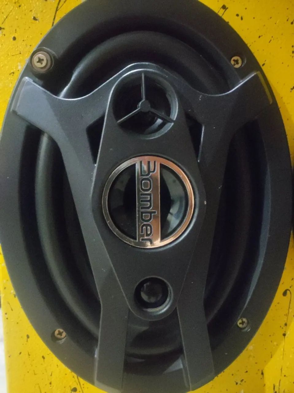 Médio grave 69 Bomber 200w RMS cada - Foto 3