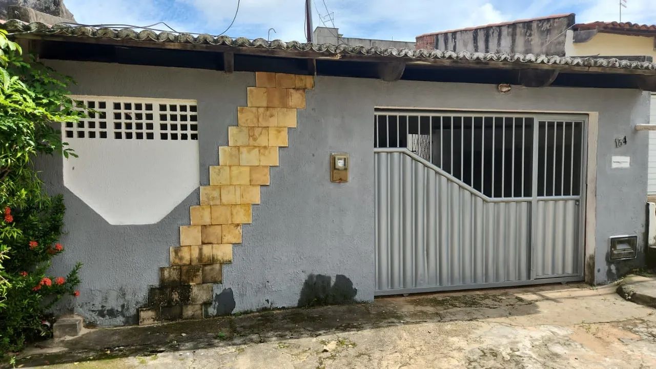 VENDE-SE CASA NO PLANALTO 