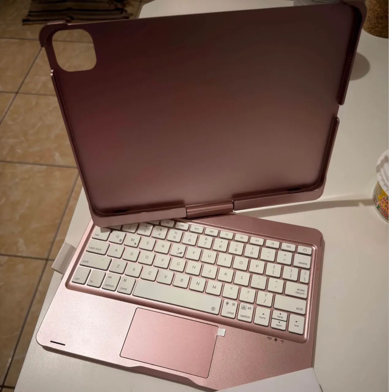 iPad 10 rosa sem detalhes + Capa teclado  - Foto 5