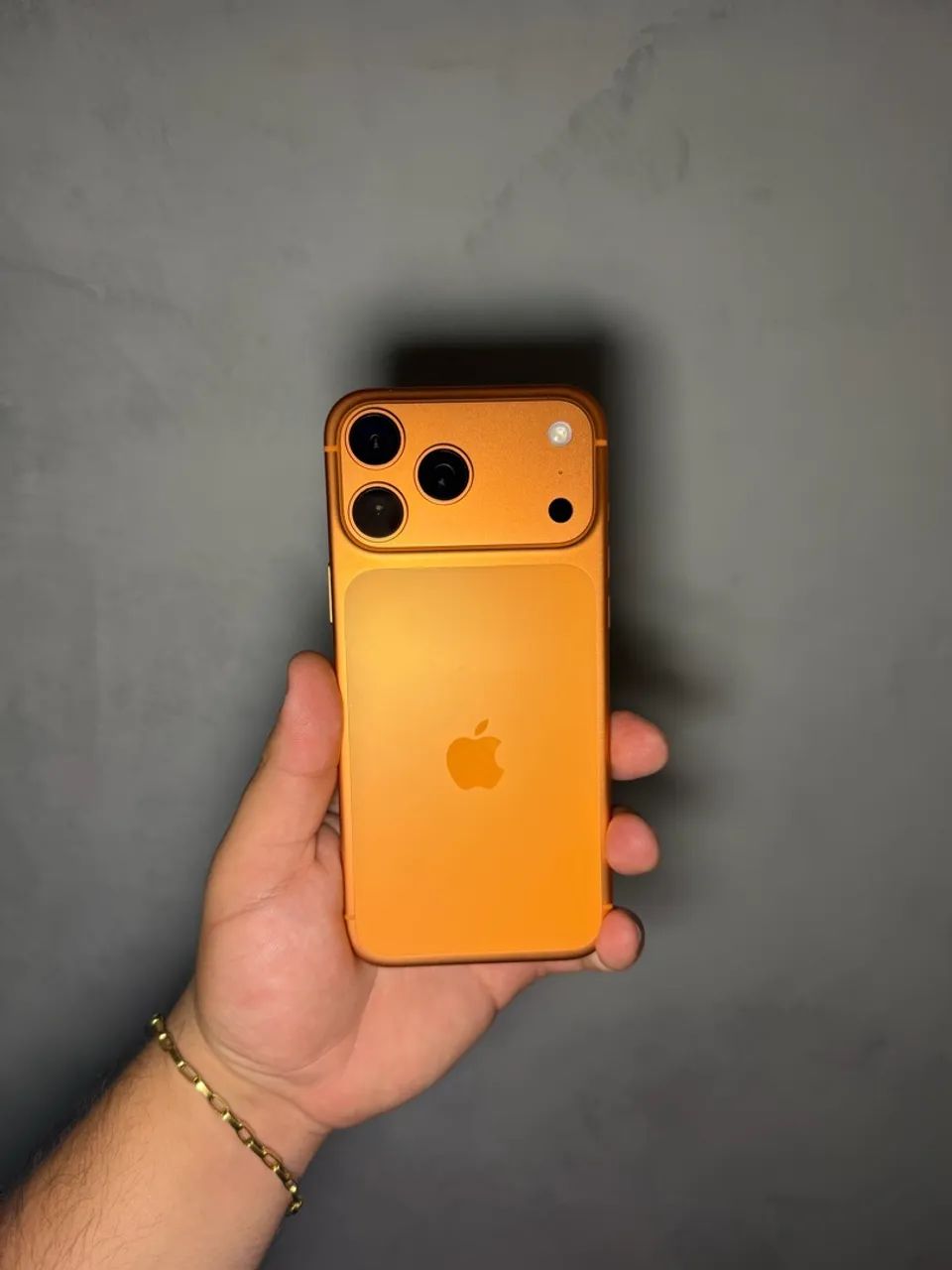 iPhone 17 Pro Max Laranja 256gb - Foto 2