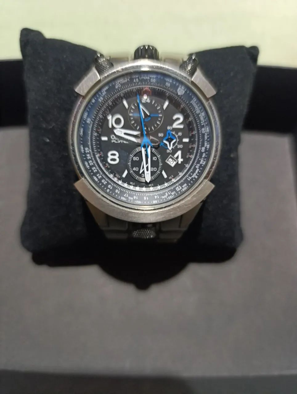 Relógio Orient Titanium 