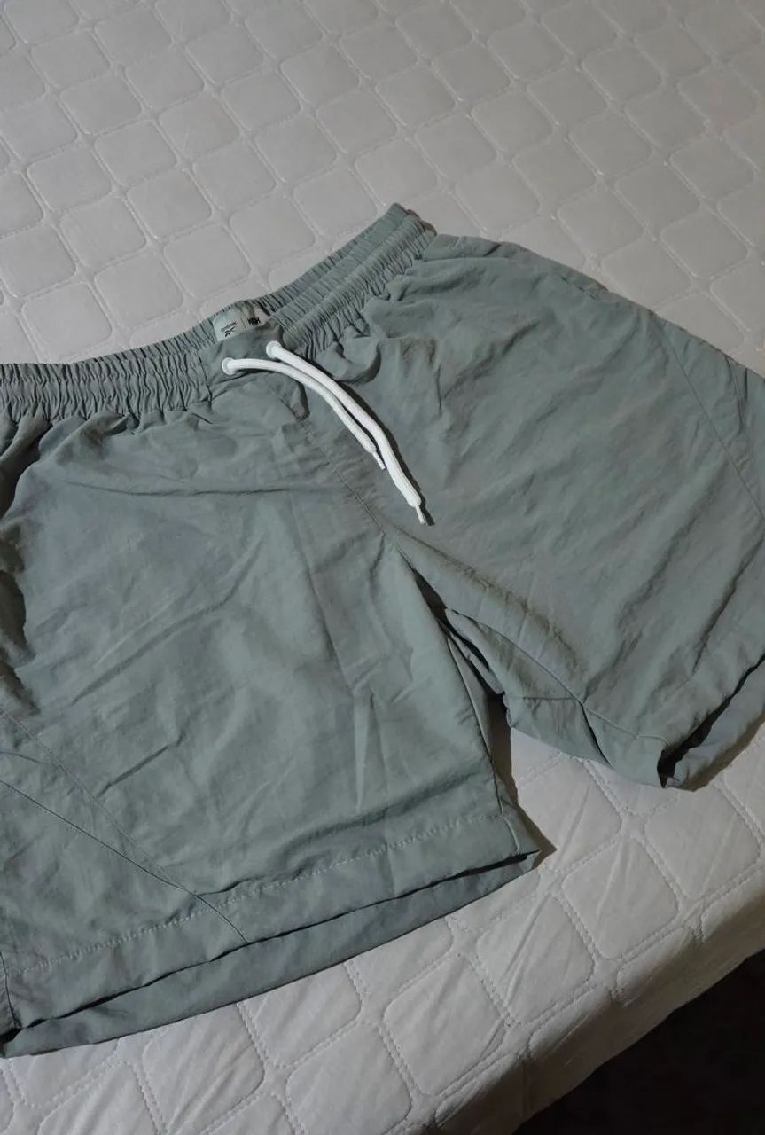 Shorts High Company Reebok Cinza