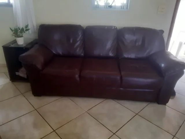 Three-Seater Sofa65115875866114120