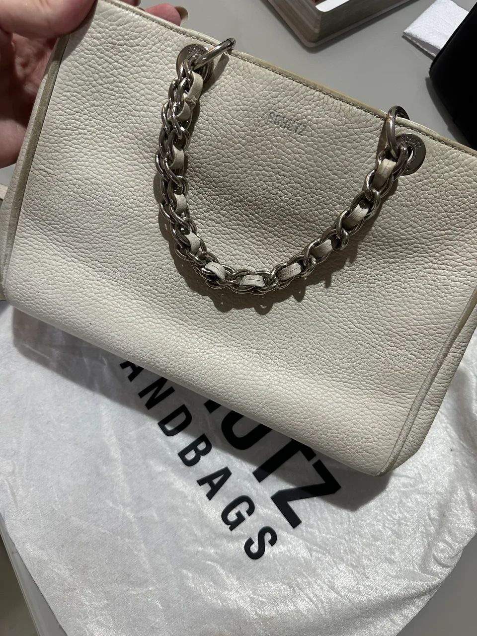 Bolsas de couro marca Schutz