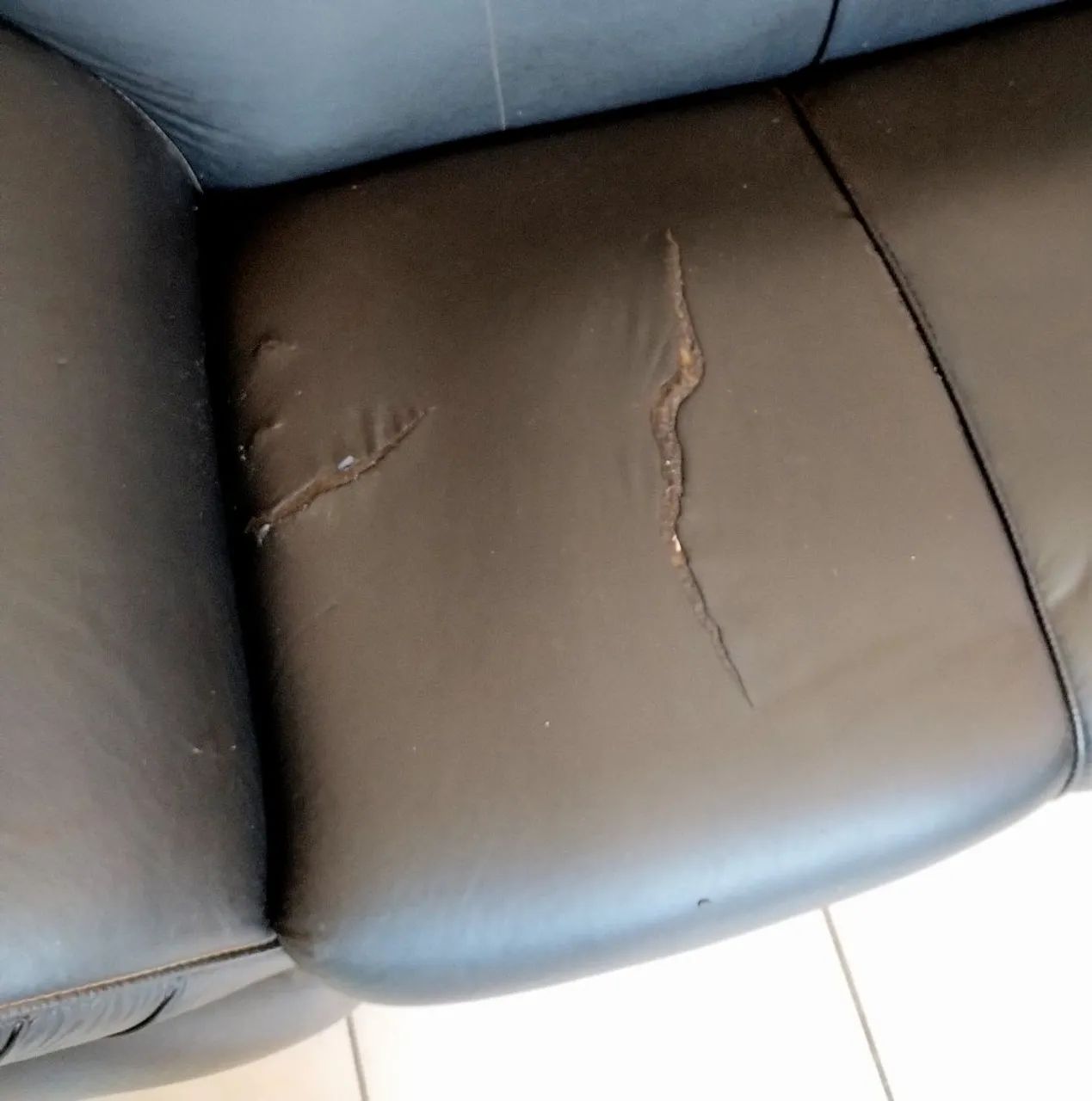 SOFÁ PARA KITNET E APARTAMENTO  - Foto 4
