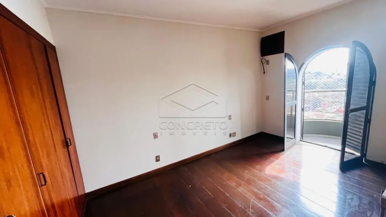 Amplo Apartamento com excelente localização - Foto 2