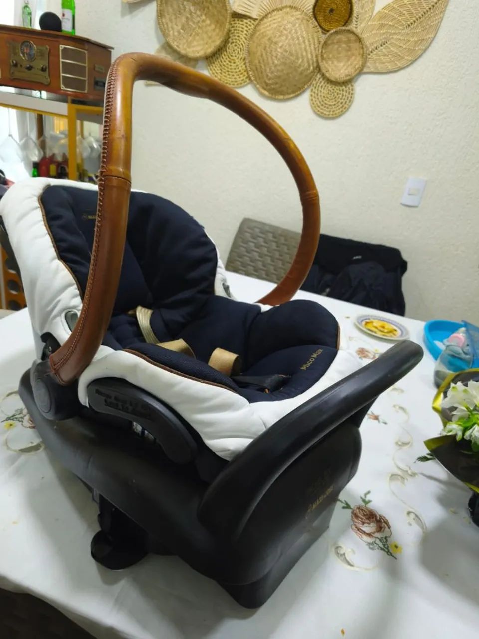 Bebê conforto com base para automóvel - Foto 5