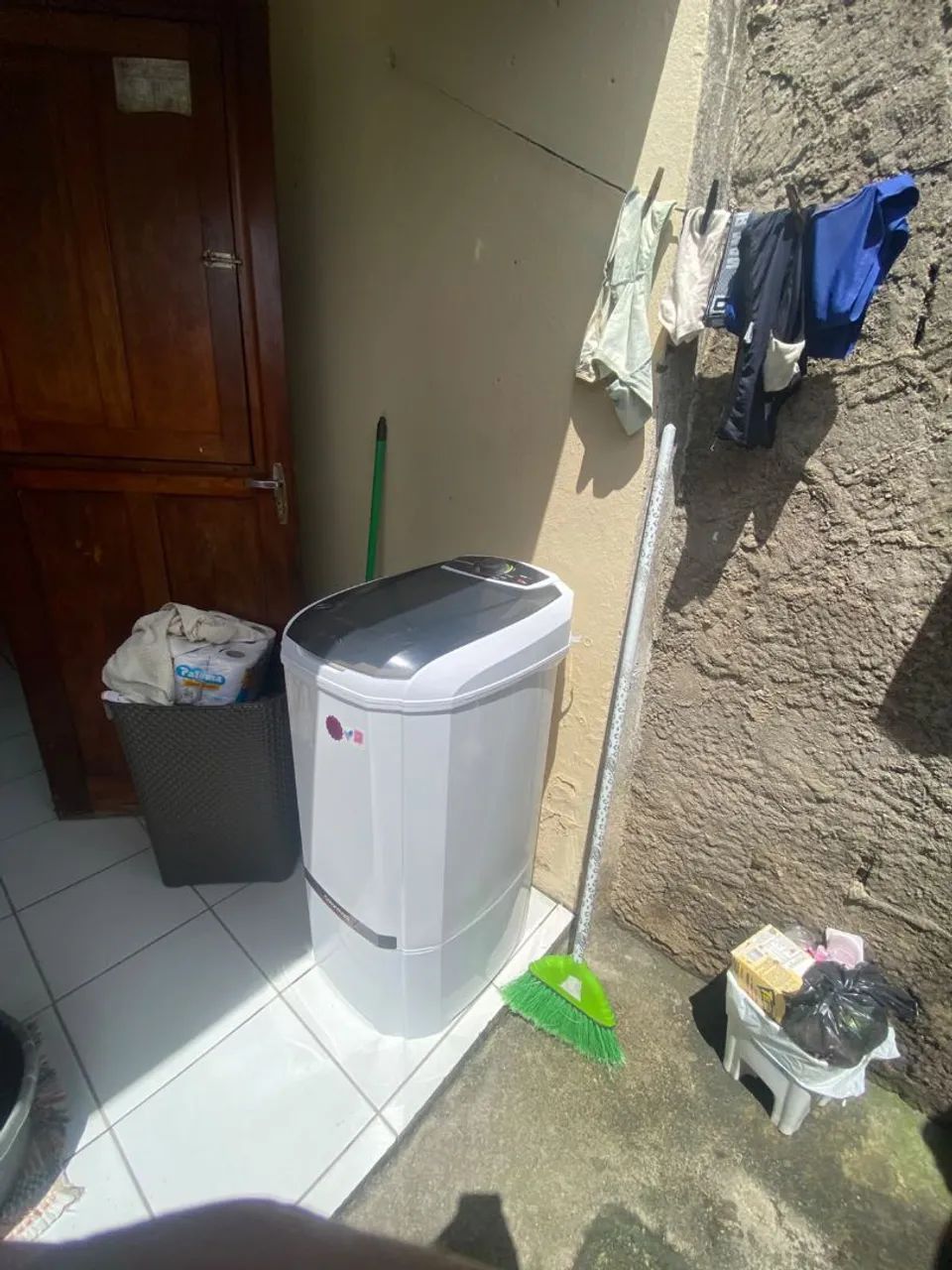 Vendo tanquinho 10 kilos - Foto 3