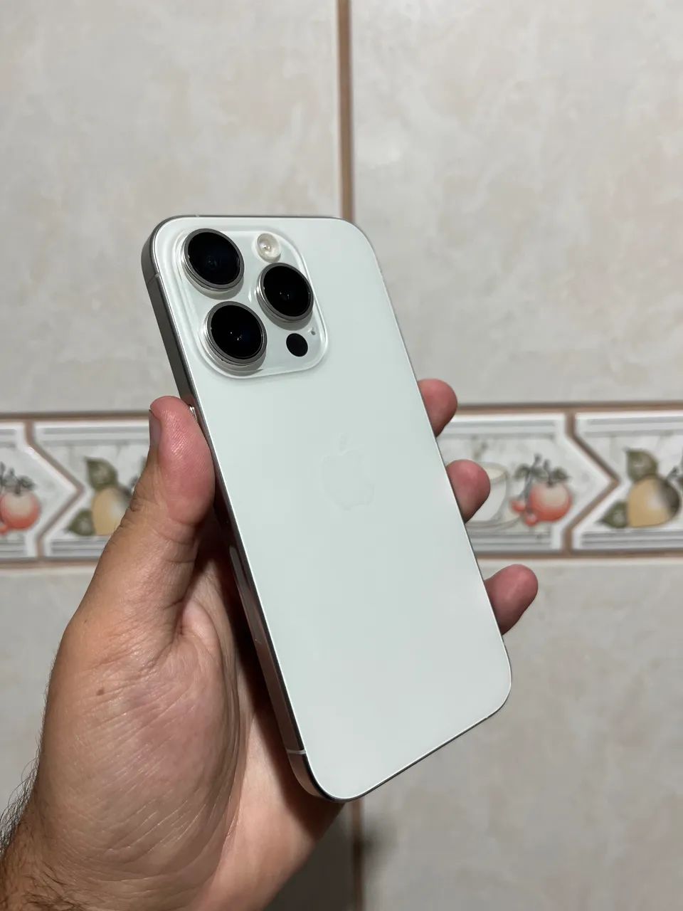 iPhone 15 Pro 256GB - Foto 2