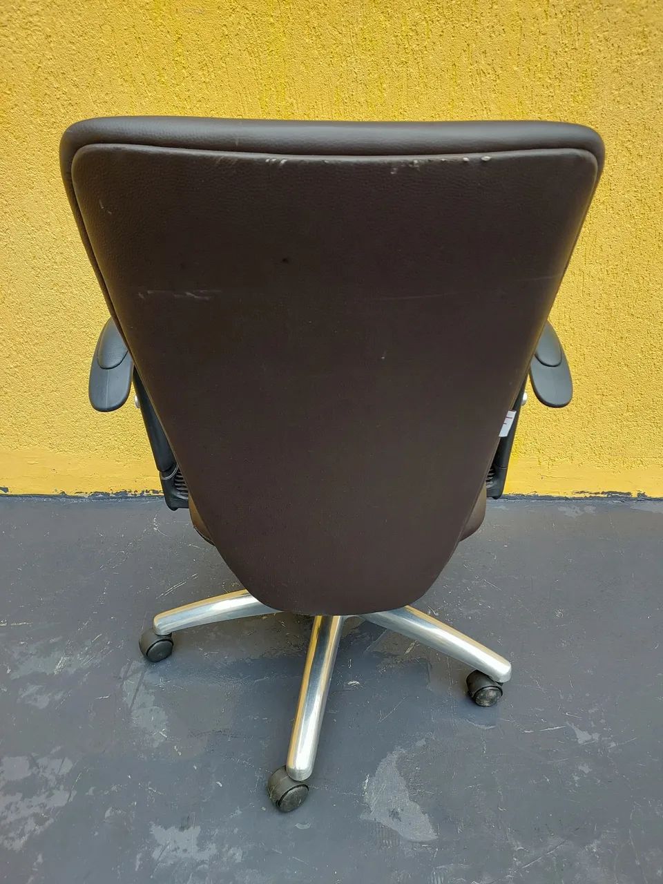 Cadeira escritorio executiva funcional  - Foto 2