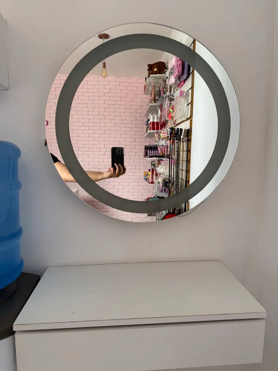 Vende-se Espelho LED + Gaveteiro