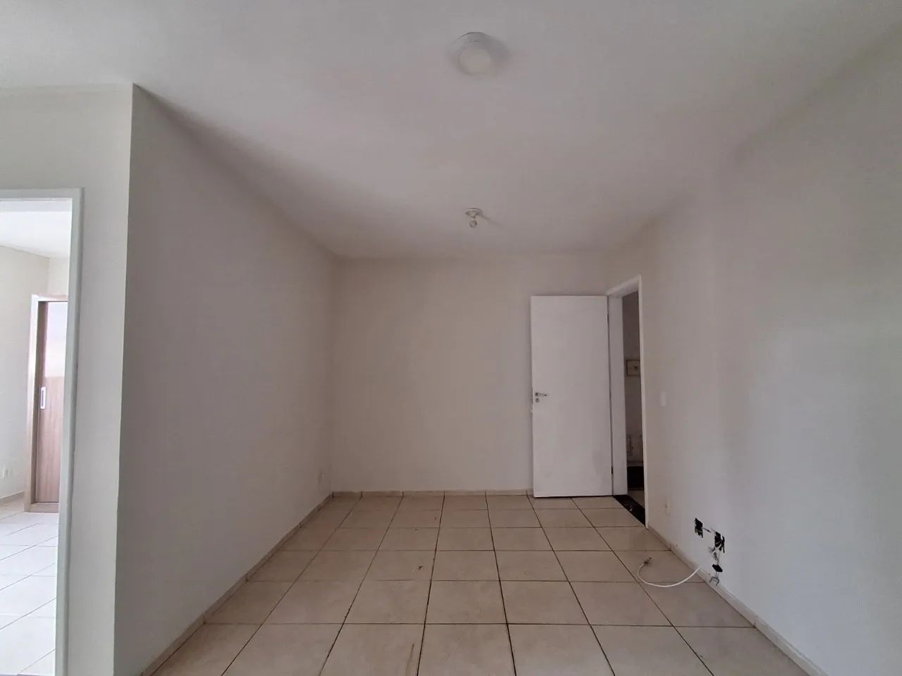 Apartamento 2 Quartos - Com Vaga, Playground e Ótima Localização - Foto 3