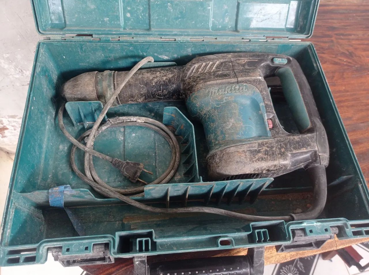 Martelete Makita 5 kg 220 volts
