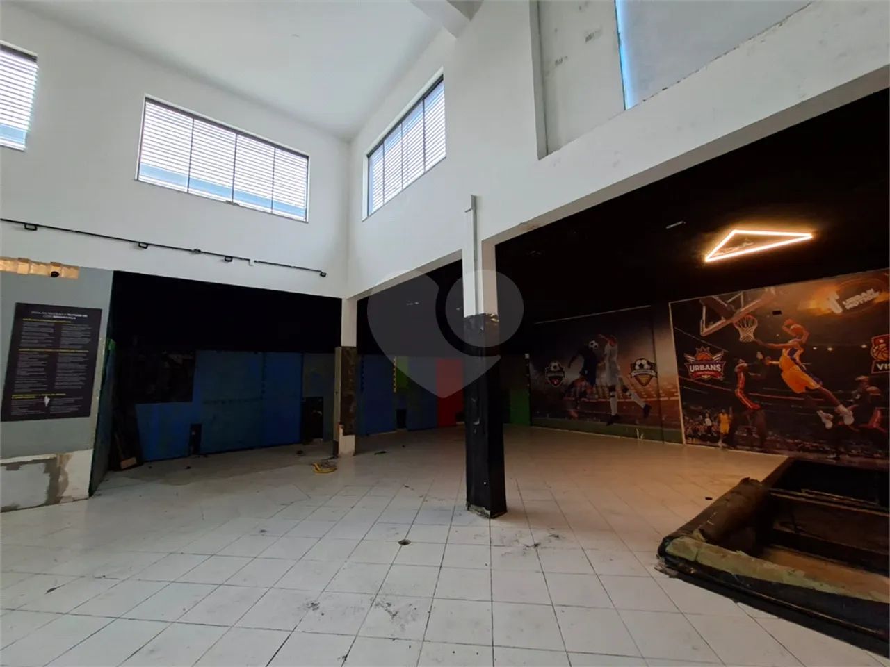 Salão Comercial Amplo para Locação no Jardim Bonfiglioli  Excelente Localização e Fácil Ac - Foto 5
