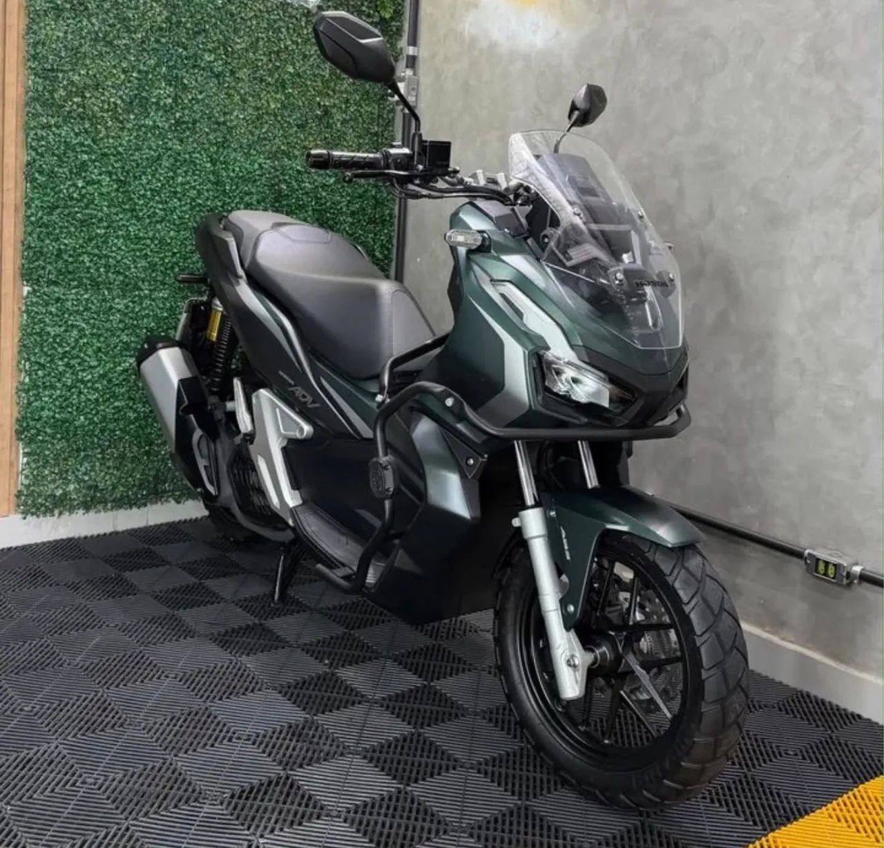 ? HONDA ADV 150  À VENDA - Foto 3