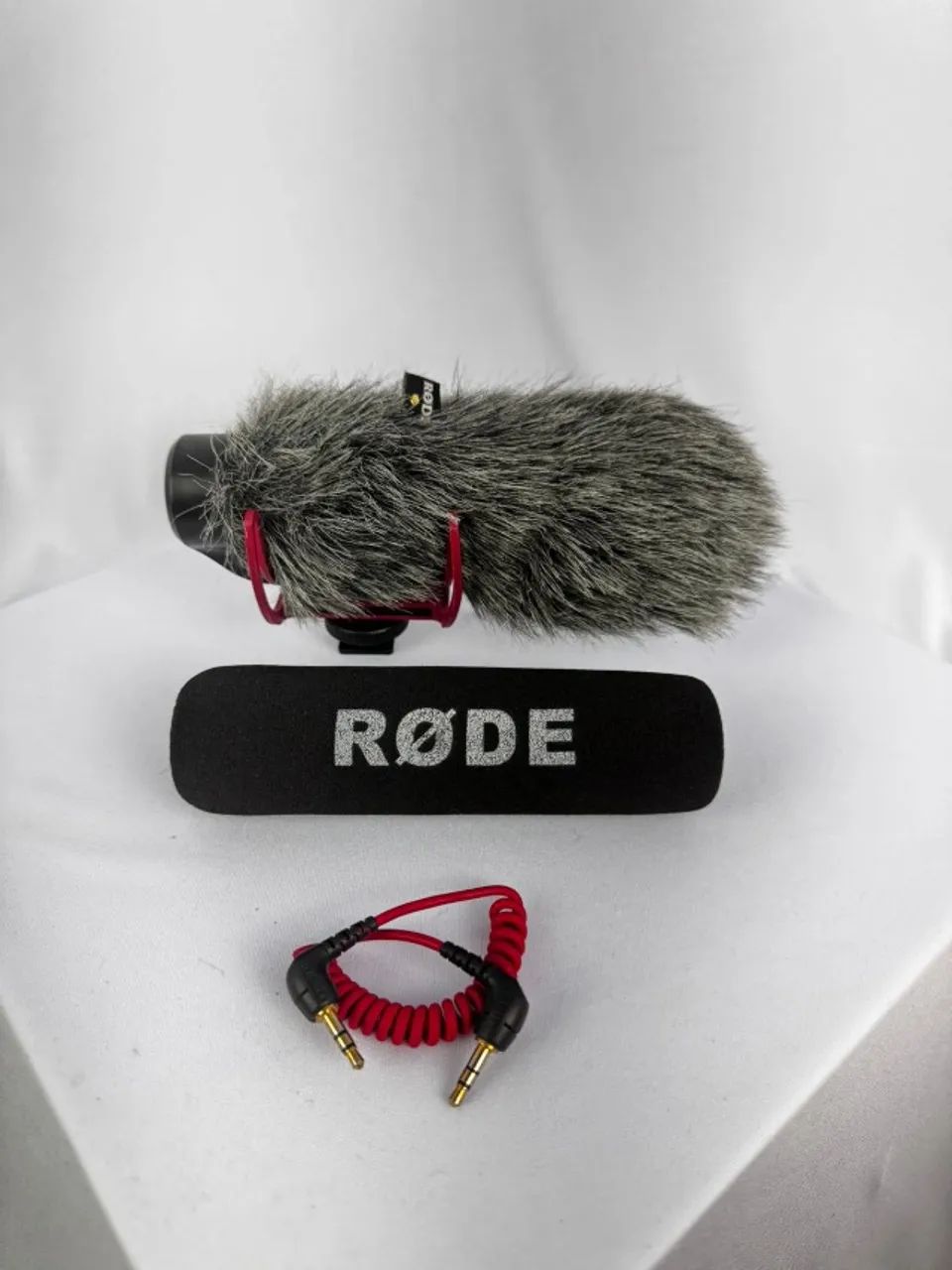 Microfone RODE VideoMic GO para Câmera + Acessórios - Foto 2