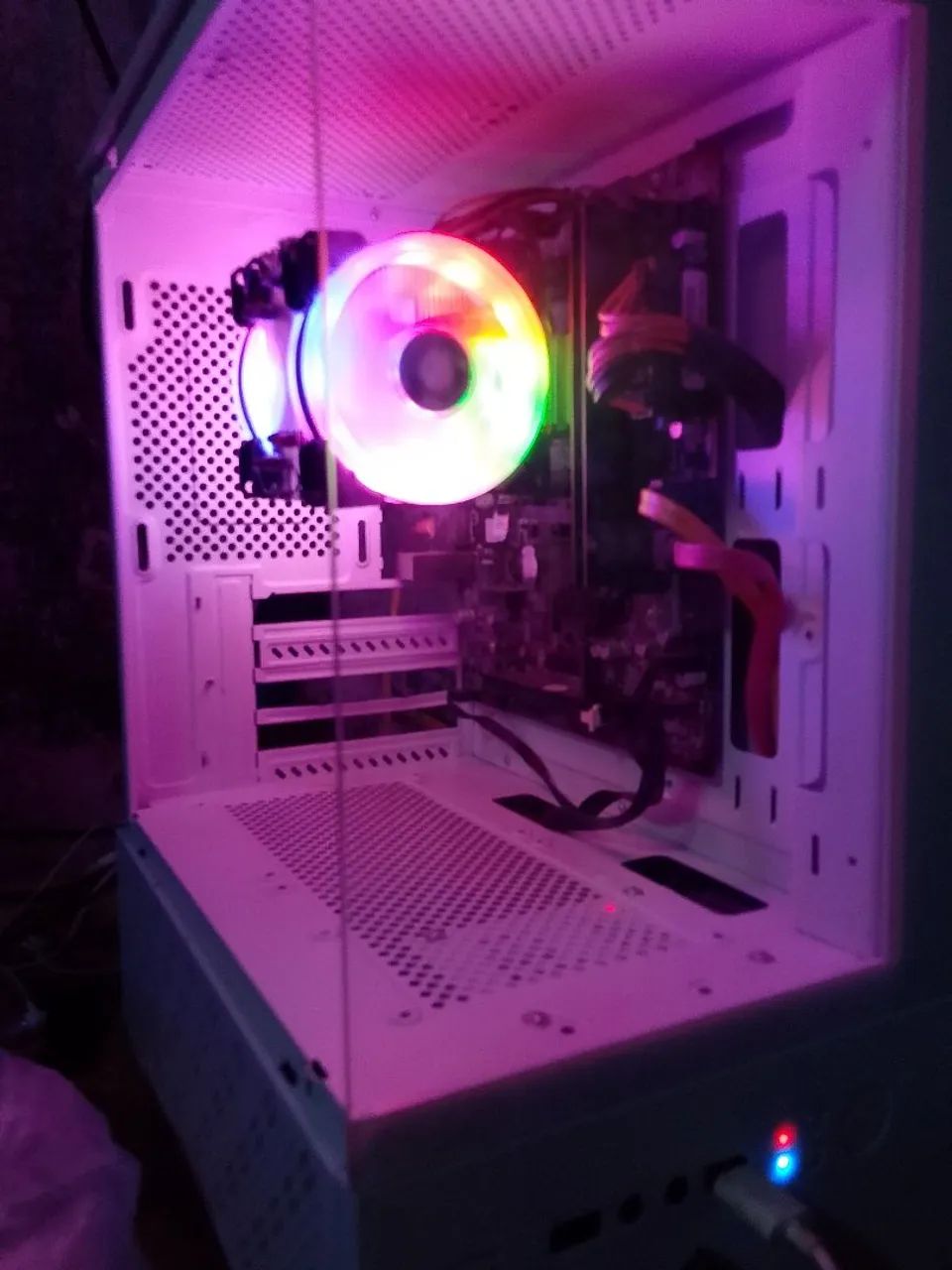 CPU 