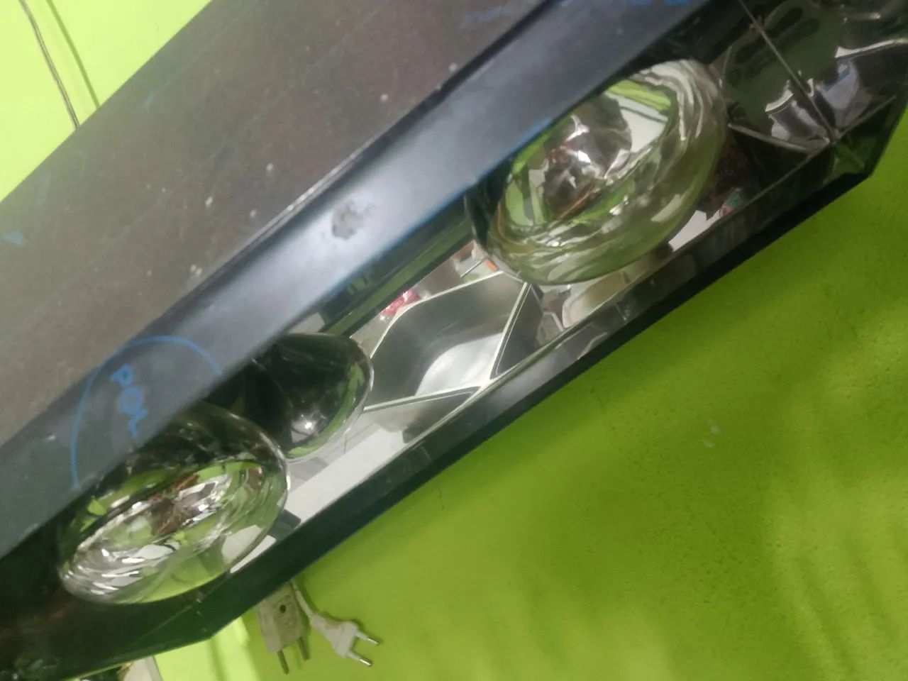 Estufa térmica nova já com as lâmpada  - Foto 2