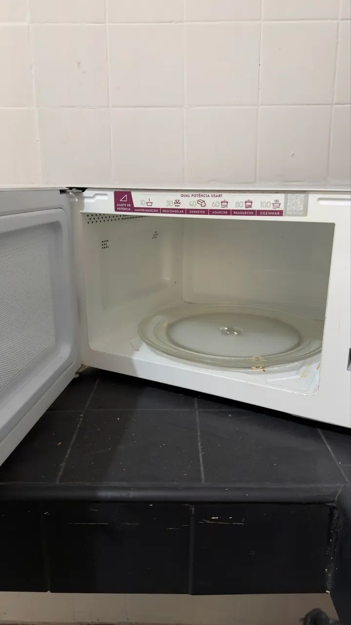 Microondas Eletrolux 127V - Foto 3