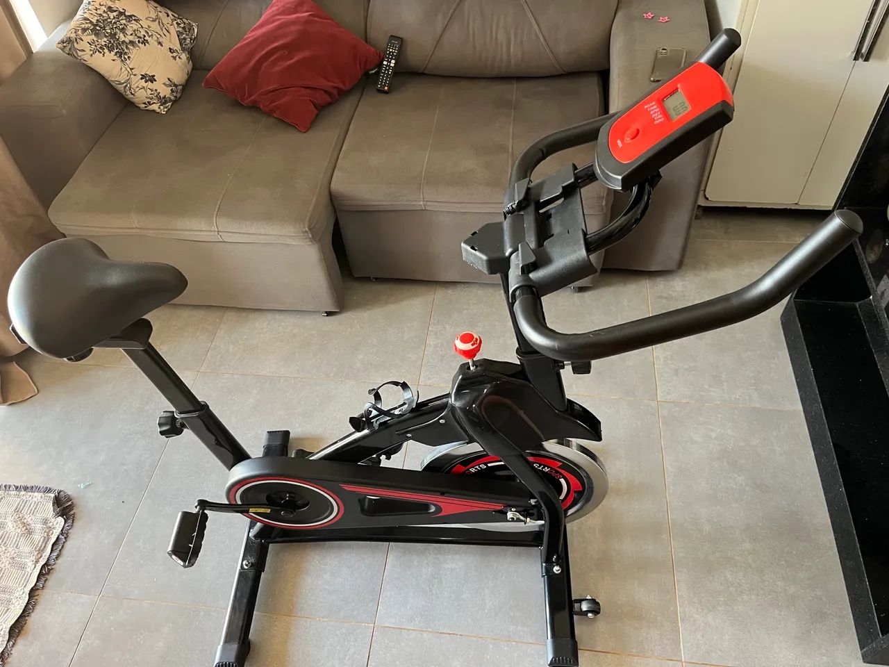 Vendo Bicicleta ergométrica 150kg  - Foto 2