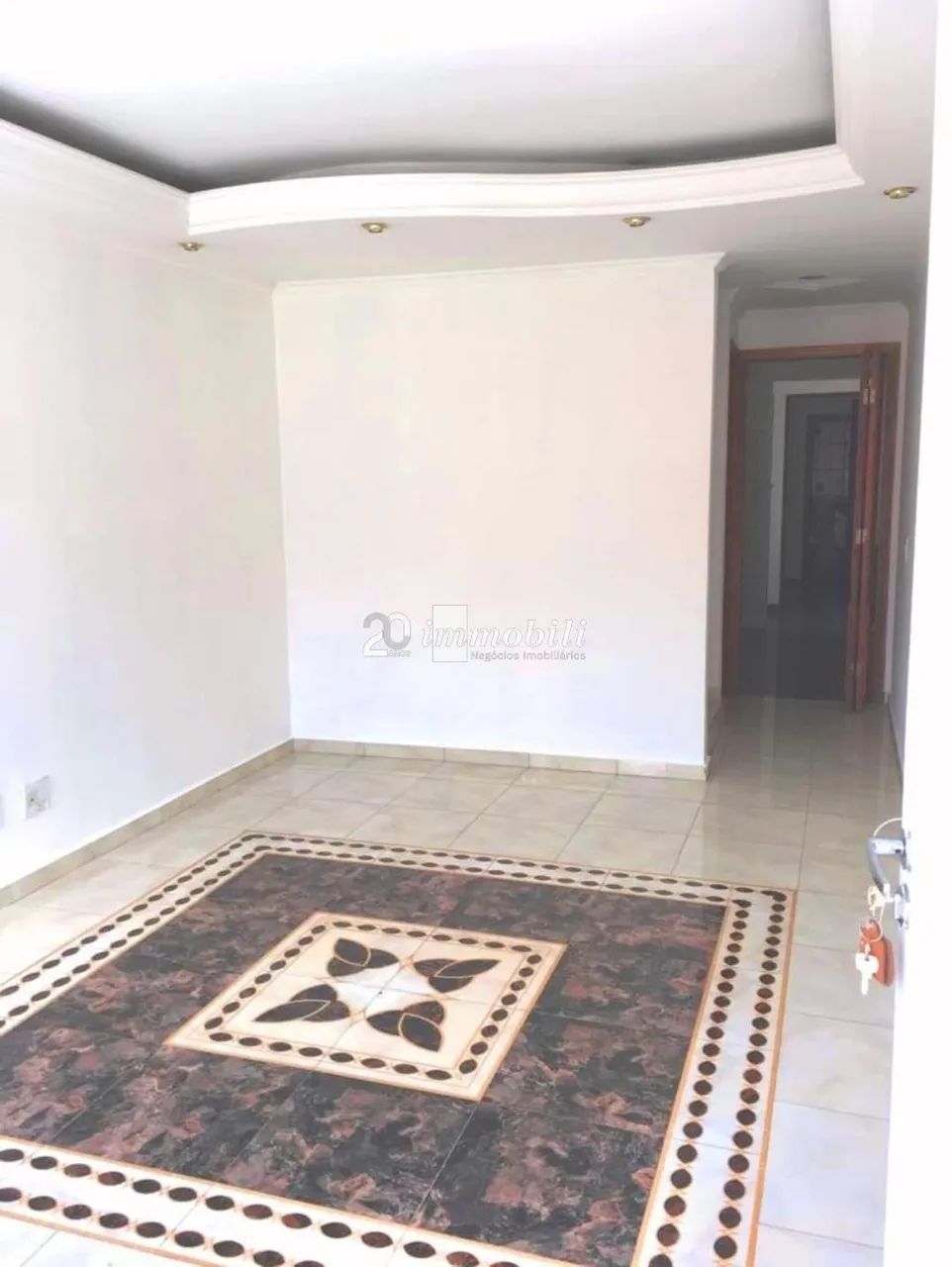 Casa à venda e para alugar em Cotia, Granja Viana, com 3 quartos, com 80 m² - Foto 2