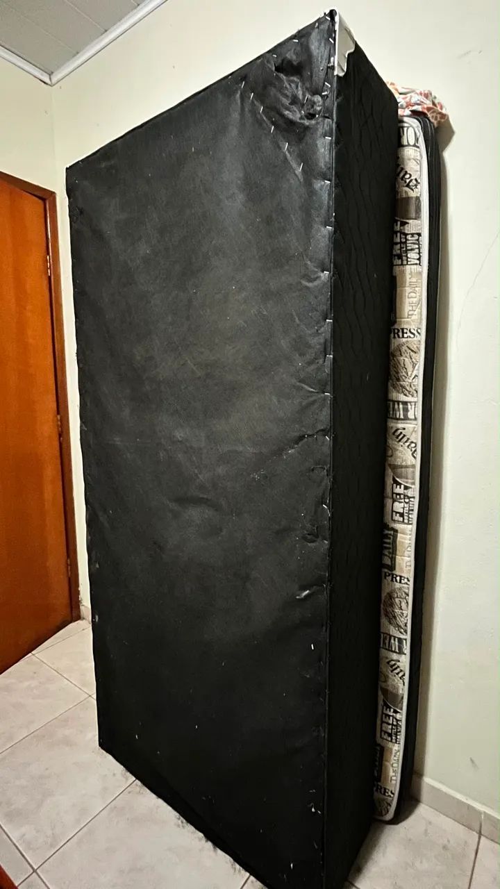 Vendo cama box solteiro  - Foto 3