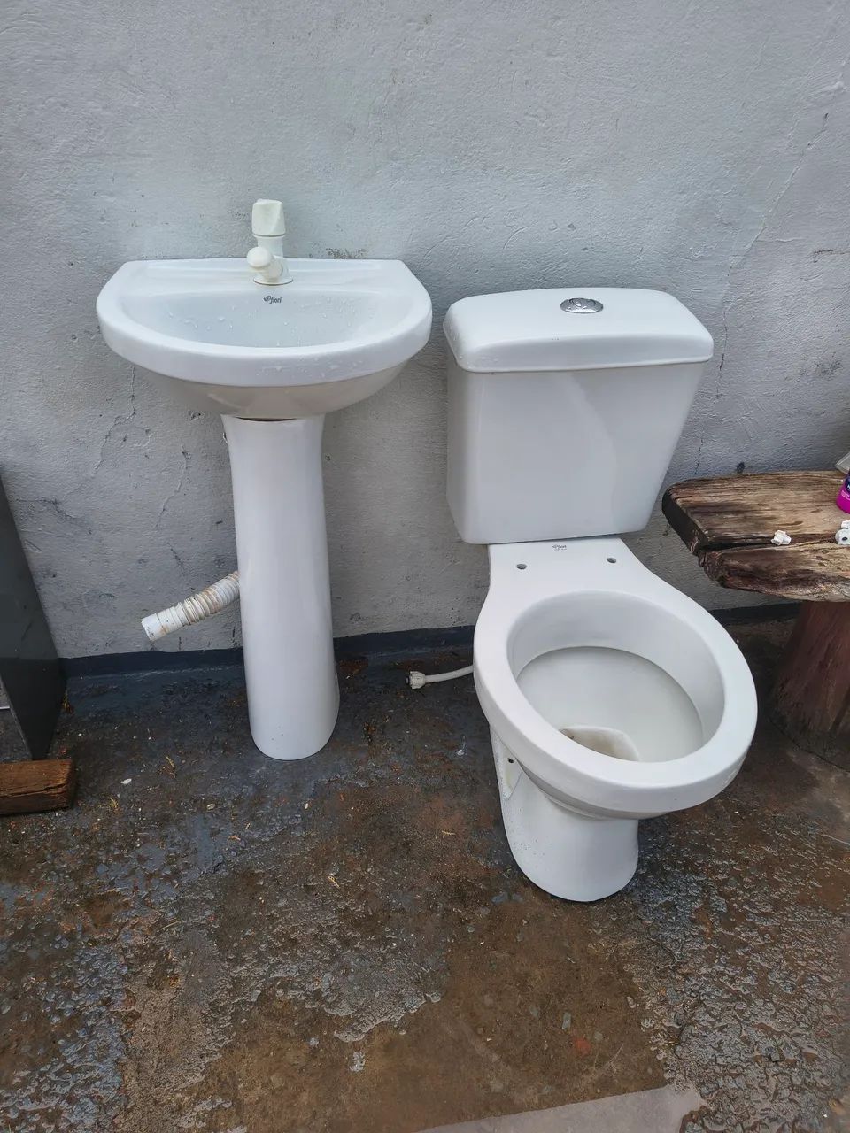 Vaso sanitário e pia