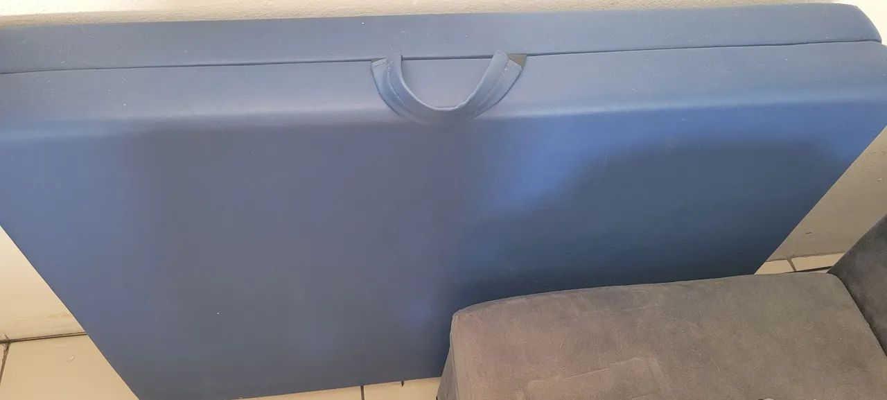 Maca azul marinho