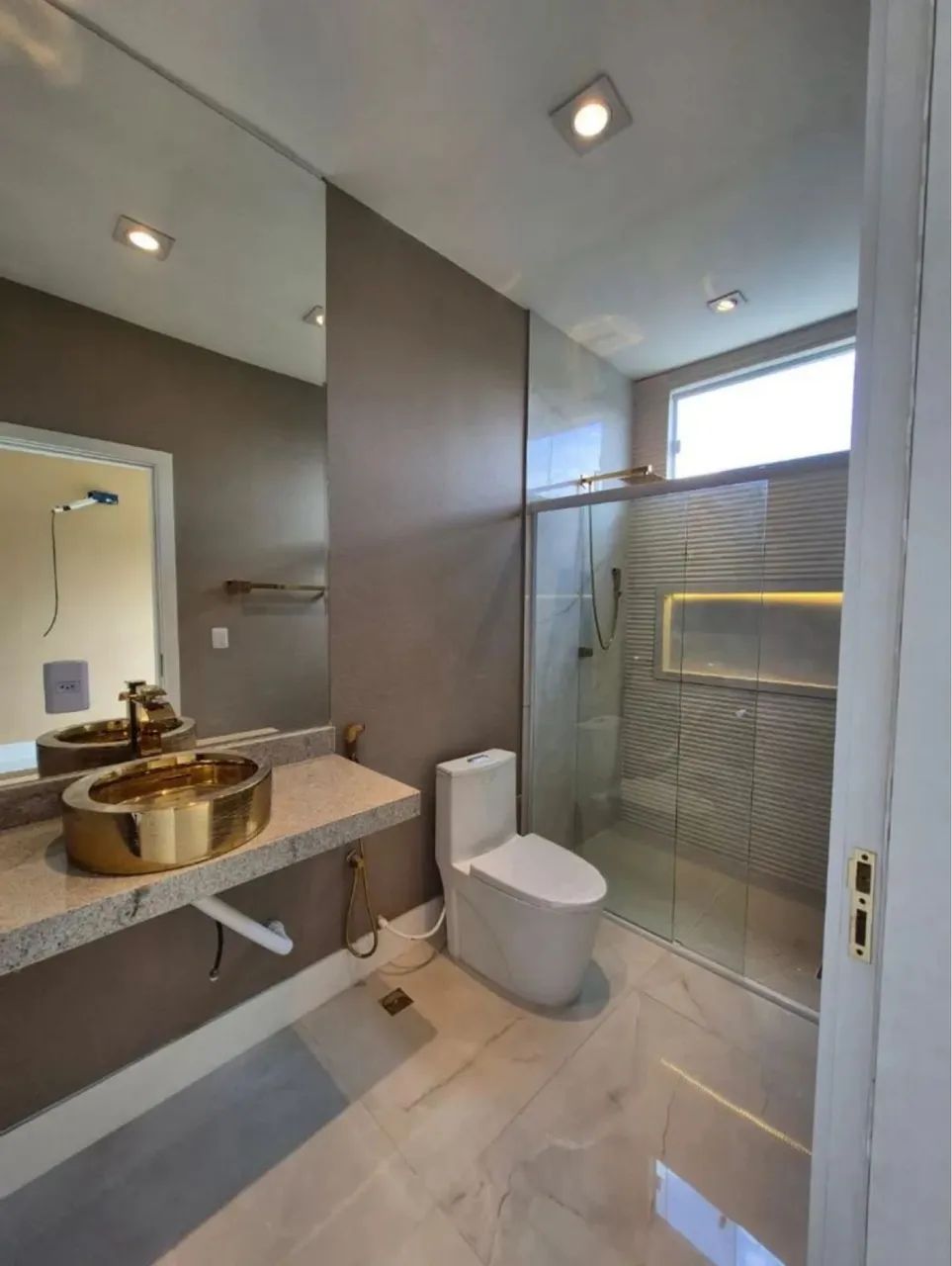 Casa, 274m², 3 suítes, 2 vgs no Cond. Alphaville 2 - Foto 3