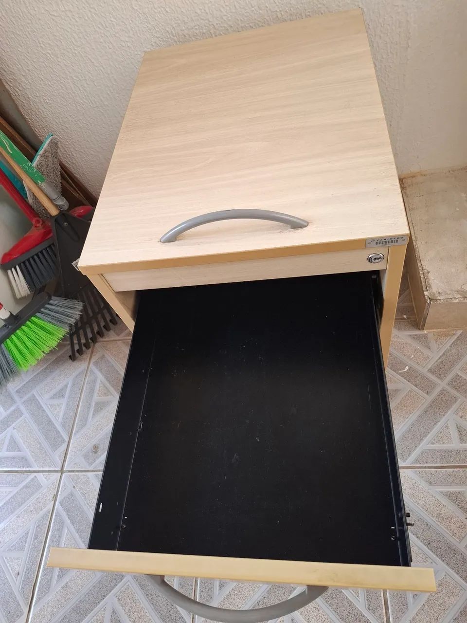 Gaveteiro MDF marca Giroflex  - Foto 3