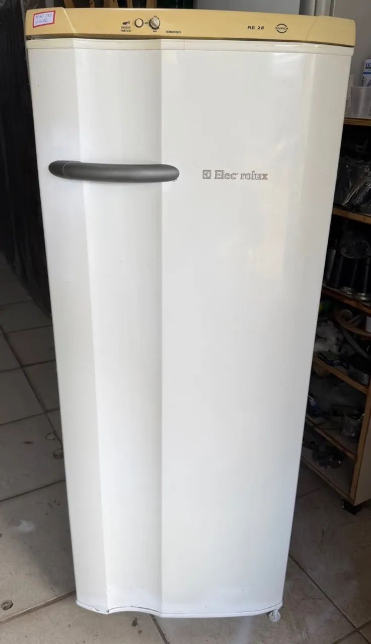 GELADEIRA ELECTROLUX GELO NORMAL
