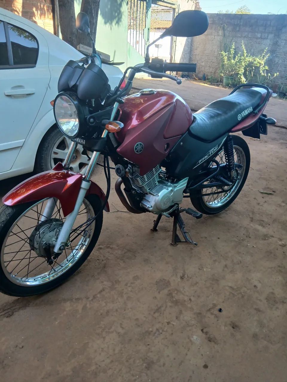 YAMAHA 