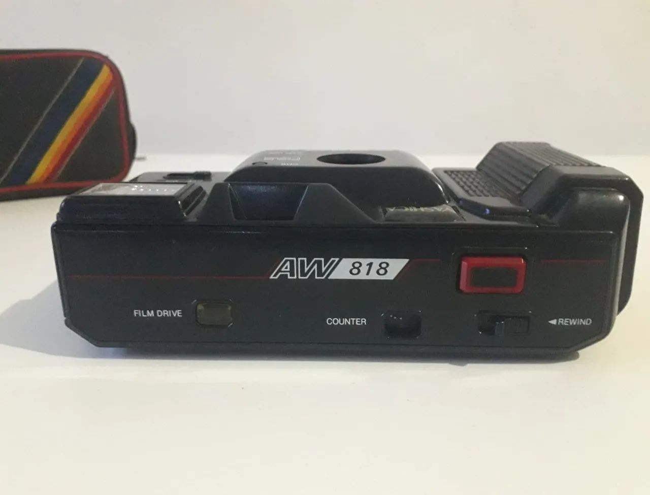 Câmera Vintage Yashica 35mm - Relíquia para Colecionadores e Amantes de Filme - Foto 6