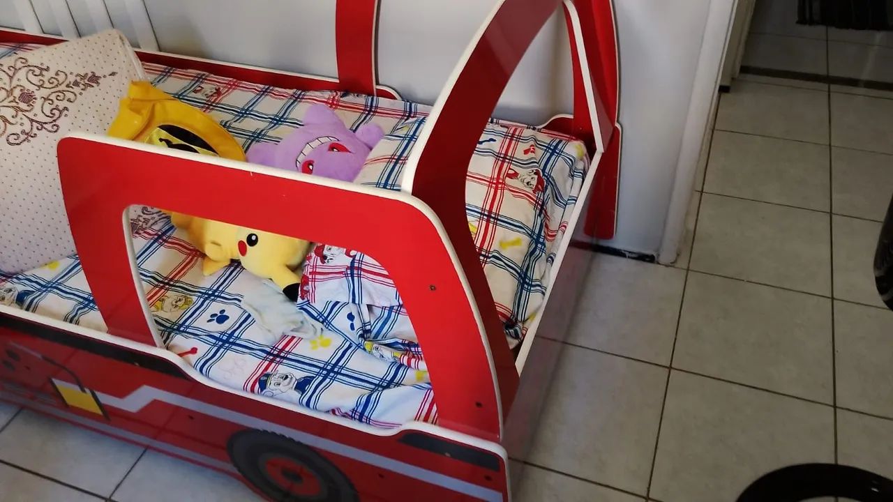 Cama solteiro infantil sem o colchão  - Foto 5