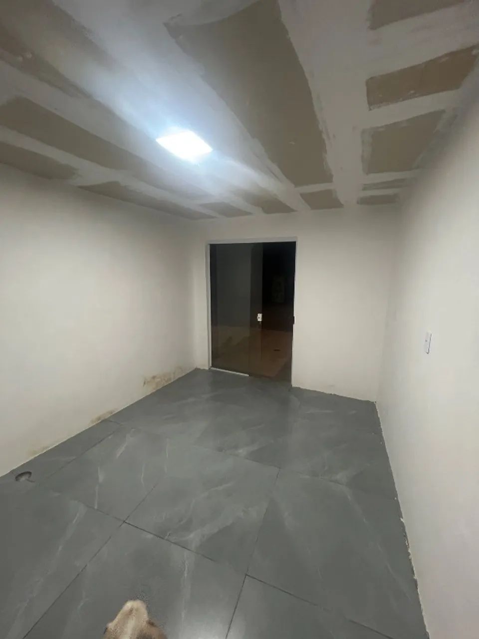 Aluga-se Ponto Comercial 
