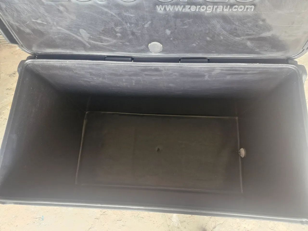 Caixa termica 360lt  - Foto 3