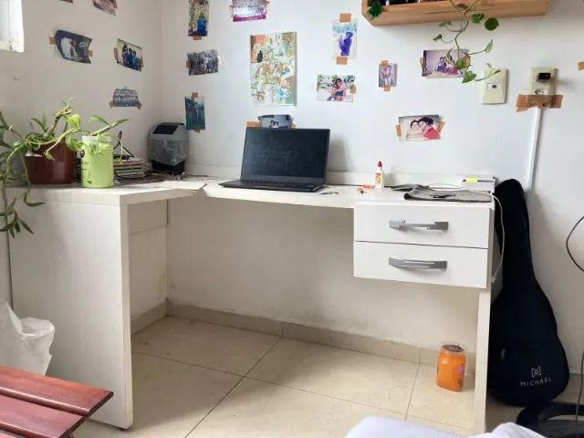 Escrivaninha em L