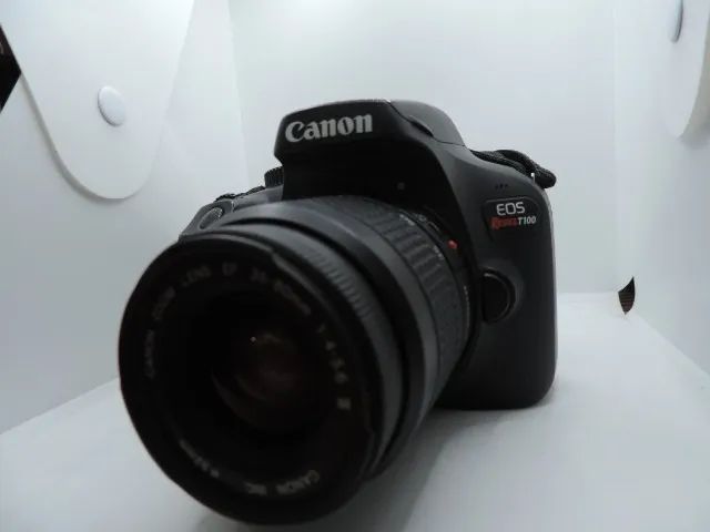 Canon T100
